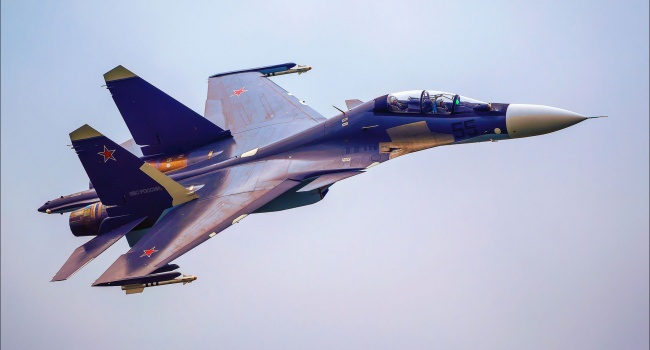 Агрессор применил истребитель Су-30 во время нападения на украинских моряков, - Муженко Агрессор применил истребитель Су-30 во время нападения на украинских моряков, - Муженко