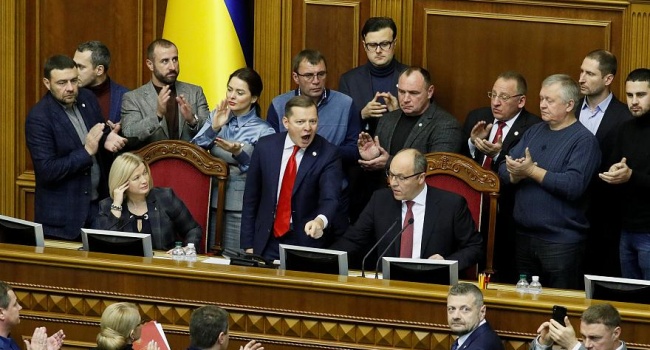 Юсупова: босячня с подворотни! Гнать их надо из парламента! Скажите, в какой цивилизованной стране, есть подобные парламентарии? Юсупова: босячня с подворотни! Гнать их надо из парламента! Скажите, в какой цивилизованной стране, есть подобные парламентарии?