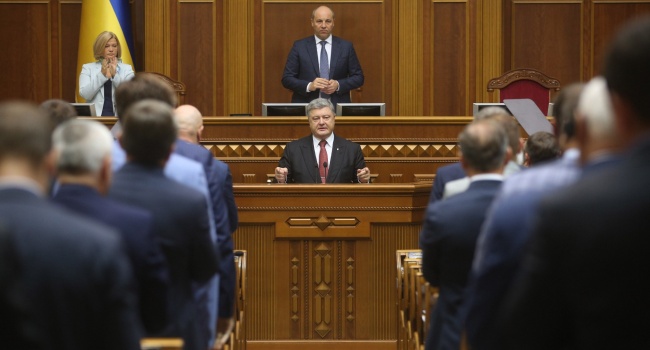 Эксперт: все, кто кричал вчера об отмене выборов и диктатуре, сегодня должны признать, что были неправы Эксперт: все, кто кричал вчера об отмене выборов и диктатуре, сегодня должны признать, что были неправы