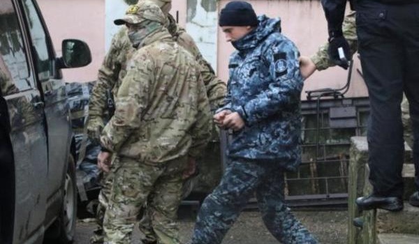 В Крыму «судьями» украинских моряков стали предатели Родины: названы имена