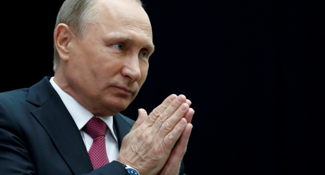 Политолог: никто не замечает, что Россией управляет не Путин Политолог: никто не замечает, что Россией управляет не Путин