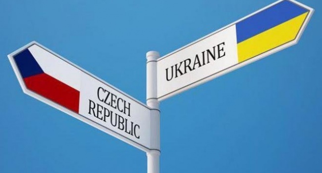 Чехия посчитала Украину безопасной страной, расширив список стран для беженцев Чехия посчитала Украину безопасной страной, расширив список стран для беженцев