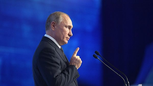«Обратил внимание на правовой аспект дела»: Путин начал интересоваться Сенцовым