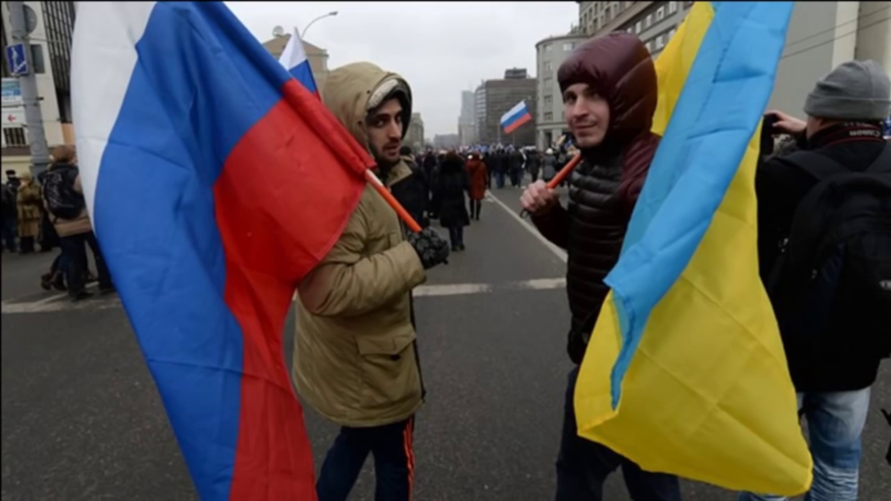 Украинцы в 2024г. Россияне и украинцы. Украина – это Россия. Украинцы с флагом. Украинец с флагом России.