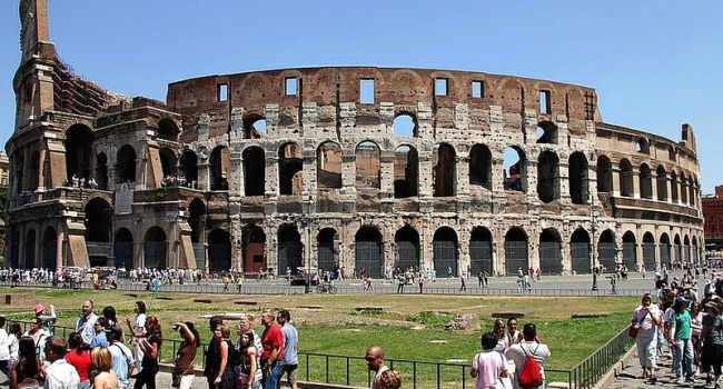 Италия установила абсолютный рекорд по числу туристов