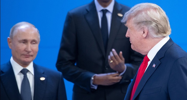 Блогер: ничто не помешает Трампу подмигнуть Путину на саммите G20