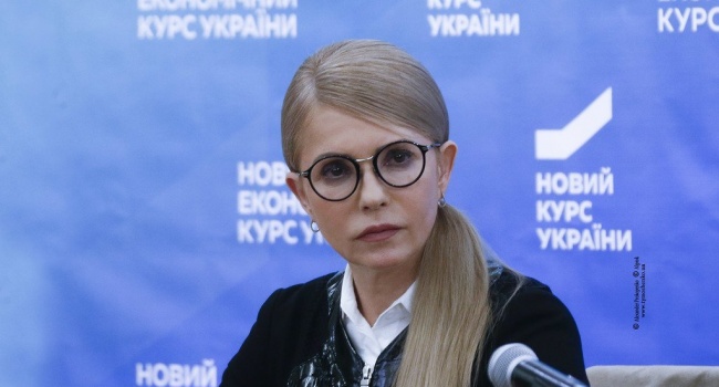 Если бы Тимошенко отдала те деньги, которые она тратит на рекламу, бедным украинцам, то те бы могли пройти 2 отопительных сезона, – журналисты Если бы Тимошенко отдала те деньги, которые она тратит на рекламу, бедным украинцам, то те бы могли пройти 2 отопительных сезона, – журналисты
