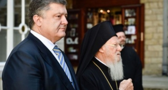 Удар по Путину: Порошенко об автокефалии УПЦ Удар по Путину: Порошенко об автокефалии УПЦ