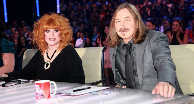 «Превосходно выглядит, но видно, что здоровье уже не то»: Аллу Пугачеву заметили на съемках «Песни года 2018» 