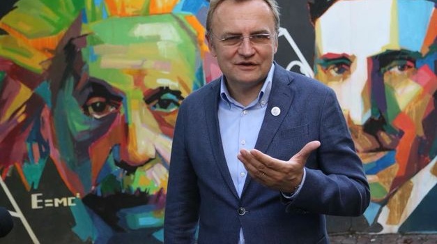Блогер: «Новые черты обретает неадекватность в политической системе Украины» Блогер: «Новые черты обретает неадекватность в политической системе Украины»