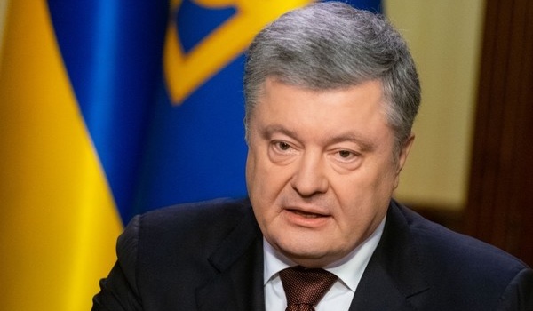 Порошенко призвал УПЦ МП повлиять на Путина в вопросе освобождения украинских моряков Порошенко призвал УПЦ МП повлиять на Путина в вопросе освобождения украинских моряков