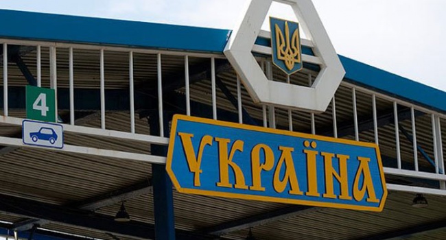 С дня введения военного положения в Украину не пустили 900 граждан РФ