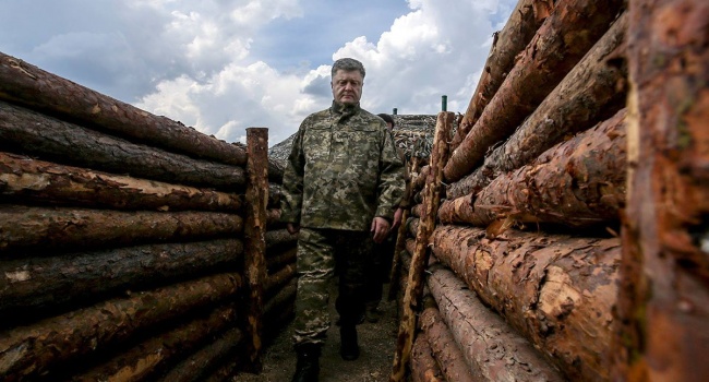 Ветеран АТО: во время Минска-1 и ожидания наступления русских на Мариуполь Порошенко не спрятался в Киеве, он был в зоне АТО