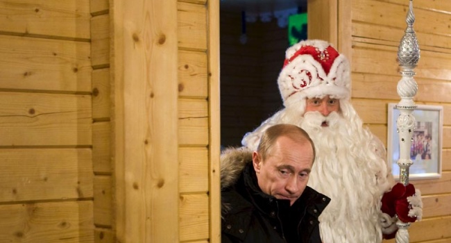 Блогер: «Патриот, будь внимателен, в каждом Деде Морозе может скрываться Путин!»