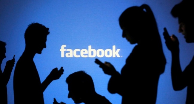 Facebook ввел секс-цензуру Facebook ввел секс-цензуру