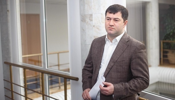  В ГФС прокомментировали решение суда по Насирову: Как он может прийти на работу, если у нас отсутствуют документы?
