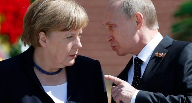 Арестович: Меркель предложила Путину хорошо себя вести, иначе новая канцлерша «сожрет Москву с потрохами»