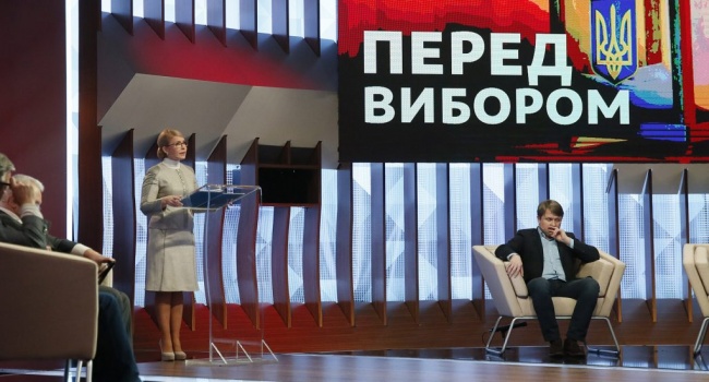 Телеведущая: Тимошенко 100% уверена, что одного из подписантов Будапешта таки удастся усадить за стол переговоров