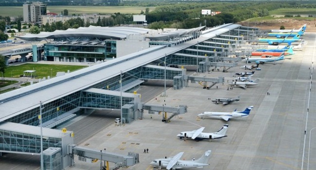 В главных аэропортах Украины возможна задержка рейсов
