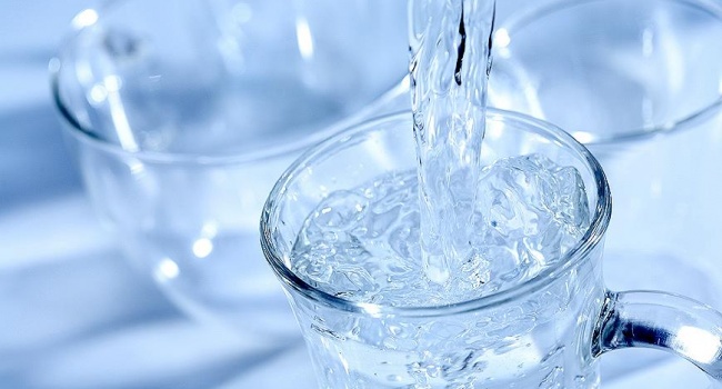 Фильтрованная вода разрушает организм – медики