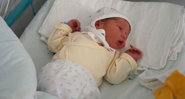 Черкасские медработники сделали новорожденного ребенка инвалидом