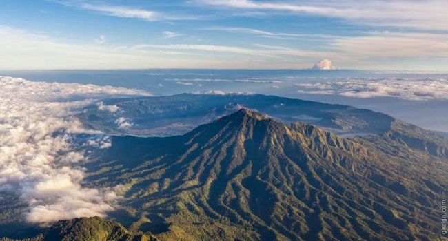 В Индонезии очередное извержение вулкана