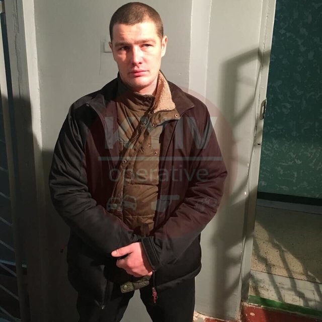 В Киеве задержан вор, возвращавший автомобильные зеркала за денежное вознаграждение В Киеве задержан вор, возвращавший автомобильные зеркала за денежное вознаграждение