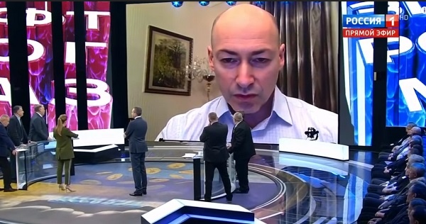 «Они его рановато спалили»: журналист Гордон вызвал гнев среди украинцев своим участием в кремлевском ТВ шоу «Они его рановато спалили»: журналист Гордон вызвал гнев среди украинцев своим участием в кремлевском ТВ шоу