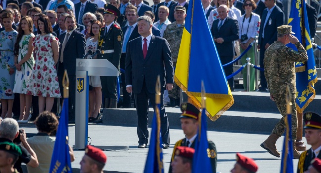 Политолог: украинцам пора уже осознать, что в этом году на кону – украинская государственность и способность двигаться вперед Политолог: украинцам пора уже осознать, что в этом году на кону – украинская государственность и способность двигаться вперед