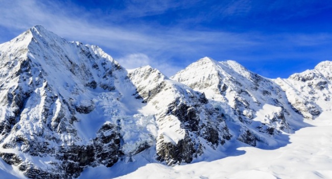 В Австрии спасли 66 студентов, пострадавших от снежных лавин
