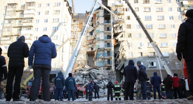 Взрыв дома в Магнитогорске: ответственность за произошедшее взяла на себя ИГИЛ