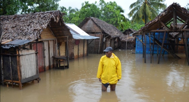 Число погибших в результате наводнения на Мадагаскаре продолжает расти