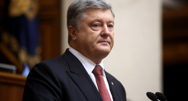 Порошенко попросил украинцев еще немного потерпеть Порошенко попросил украинцев еще немного потерпеть
