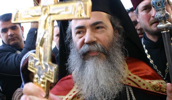 Стало известно, почему отменили встречу Иерусалимского патриарха и Порошенко 