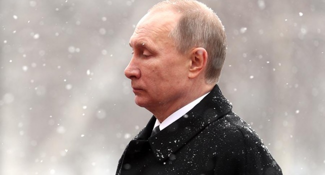 «Кладбище, жертвы и праздник. С ума сошёл что ли!?» Путин жестко опозорился, поздравив россиян 