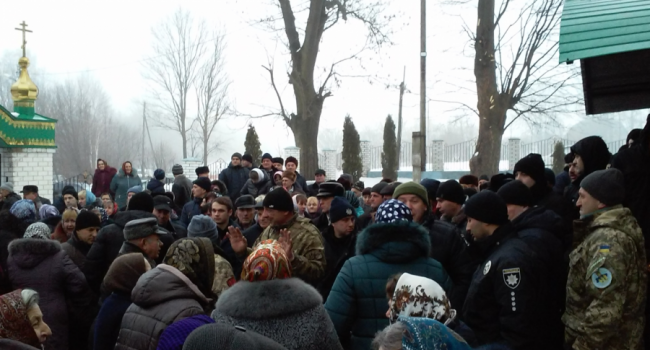 Полиция побила настоятеля храма УПЦ МП на Тернопольщине