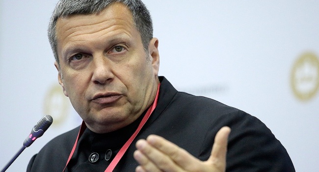 Соловьев пожаловался, что ему дорого жить в России