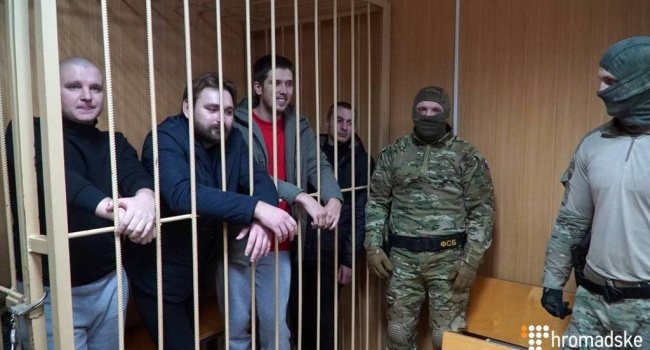«Если даете нужные следствию показания, вам дадут свидание с родными»: адвокат пленных украинских моряков рассказал тревожные новости 