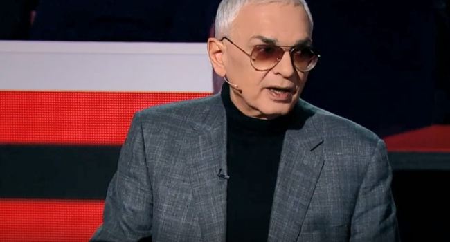«Украина непременно разломится»: российский режиссер напророчил нашей стране судьбу Чехословакии «Украина непременно разломится»: российский режиссер напророчил нашей стране судьбу Чехословакии