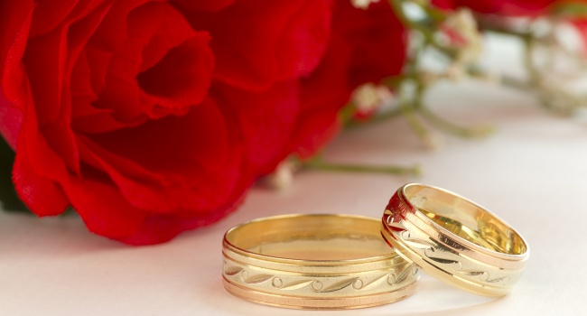 2,5 тысяч пар поженились в день Святого Валентина в Украине