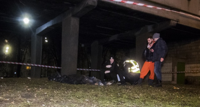 В Киеве мужчина выпрыгнул с 11 этажа после ссоры с женой