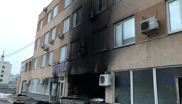 На складе в Харькове случился серьезный пожар На складе в Харькове случился серьезный пожар