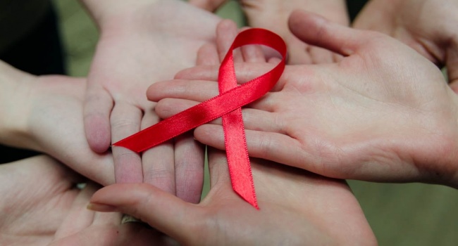 В Украине резко растет число пациентов с ВИЧ-инфекцией