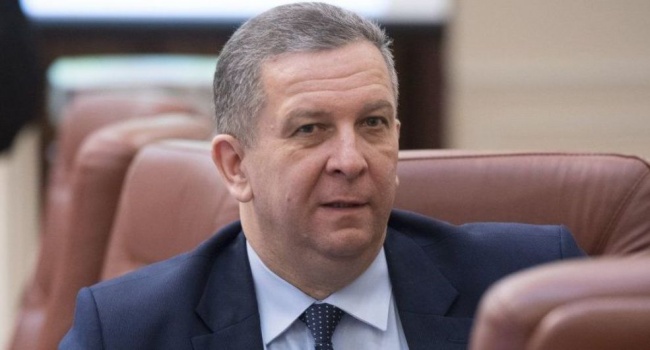 ФОПы просто уйдут в тень: блогер рассказал, к чему приведет инициатива министра Ревы ФОПы просто уйдут в тень: блогер рассказал, к чему приведет инициатива министра Ревы