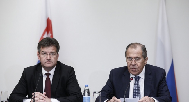 Глава ОБСЕ и руководитель МИД РФ обсудили ситуацию на Донбассе