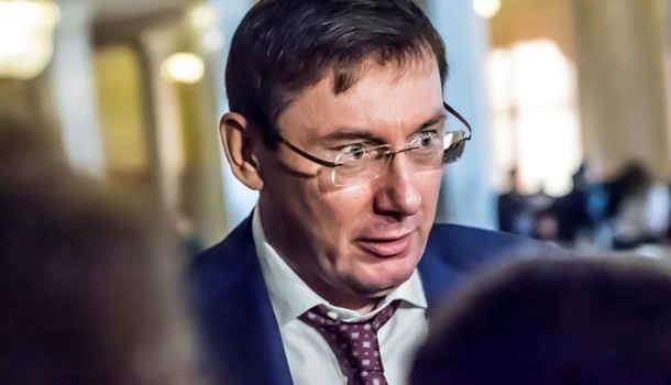 Расстрелы на Майдане: Луценко рассказал, когда состоится суд над виновными 