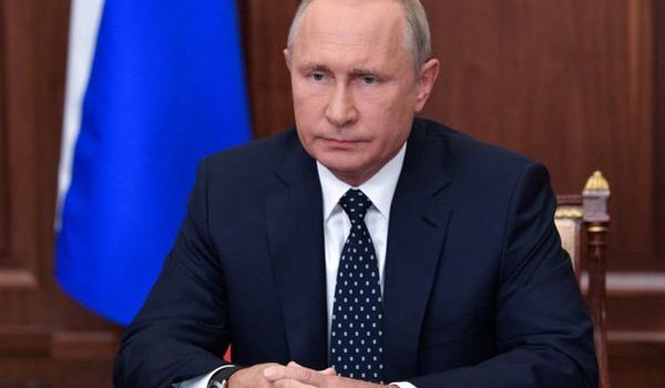 «Они там все видят и слушают»: Путин сообщил об угрозе отключения России от интернета