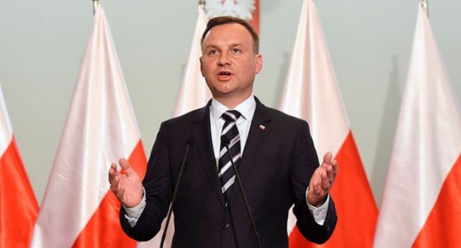 Дуда призывает Вашингтон увеличить военное присутствие США в Польше