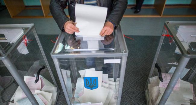 ЦИК Беларуси: в Украине голоса покупает самый богатый, и он побеждает на выборах