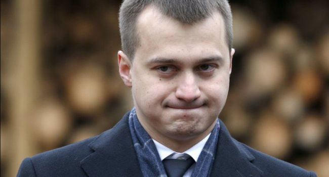 У Порошенко ответили Авакову на обвинения в подкупе избирателей